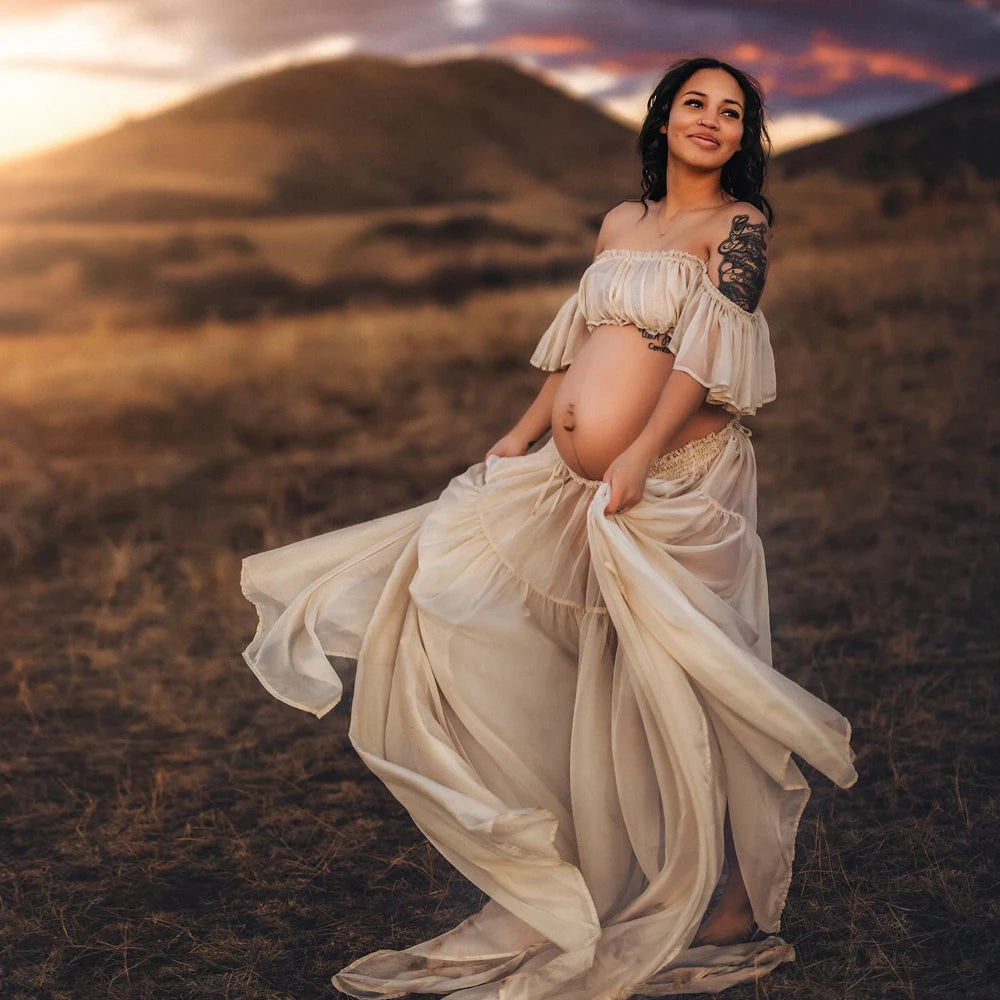 Robe maternité mousseline Mybooni — Épaules dénudées pour photographie grossesse