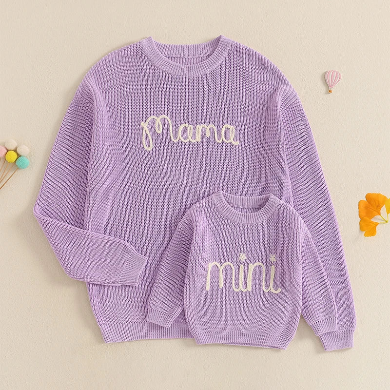 Pull tricoté assorti famille Mybooni — Mère et enfant broderie lettre