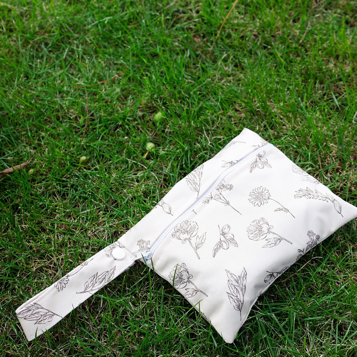 Tire-lait mains libres avec accessoires inclus | Bouni
