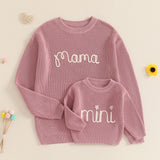 Pull tricoté assorti famille Mybooni — Mère et enfant broderie lettre