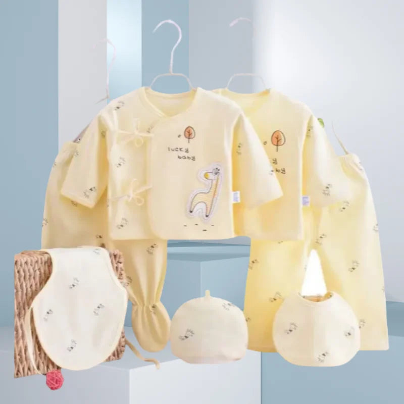 Coffret vêtements bébé 7 pièces printemps Bouni — T-shirts, pantalon et bonnet coton